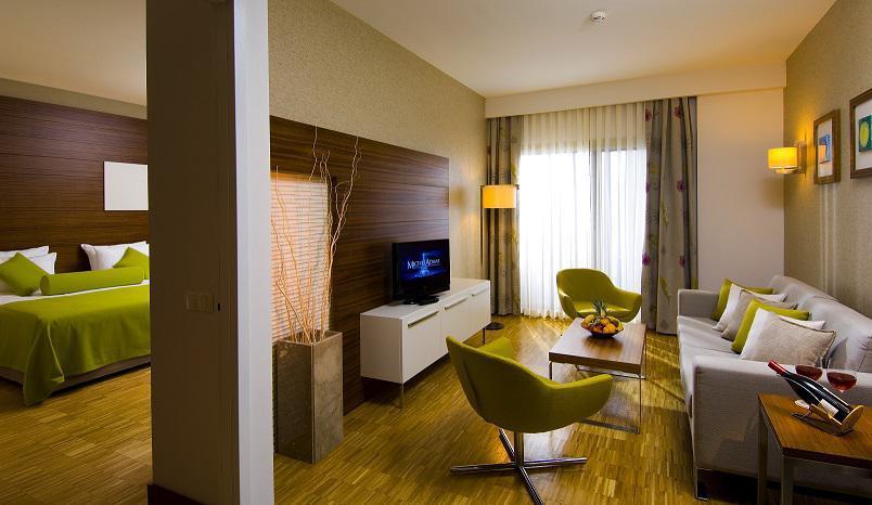 Blue Waters Club Otel