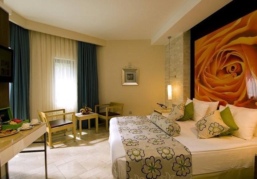 Blue Waters Club Otel