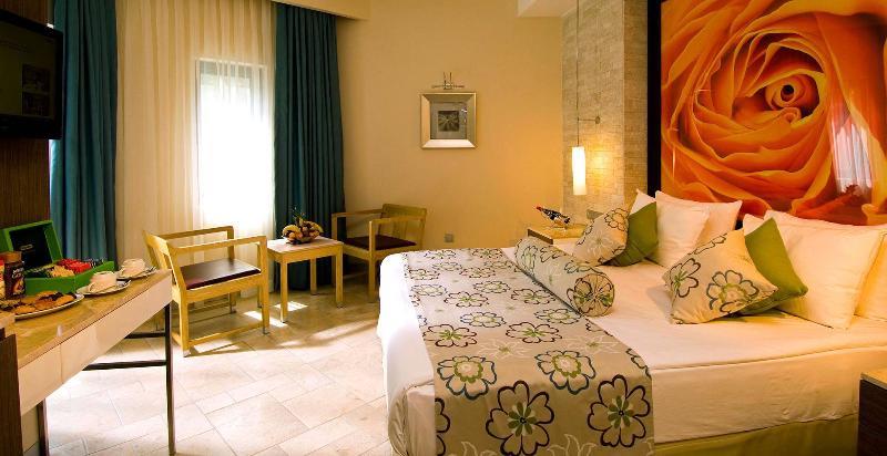 Otel Blue Waters Club 5*